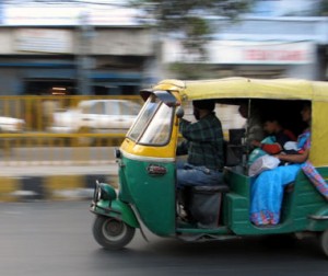 201002-w-taxi-delhi